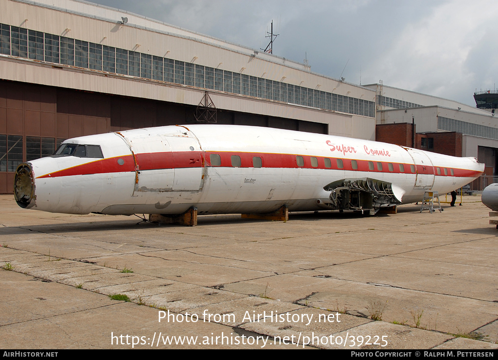 Aircraft Photo of CF-RNR | Lockheed L-1049G Super Constellation | AirHistory.net #39225