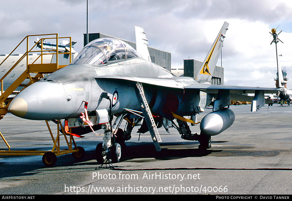 Aircraft Photo of A21-7 | McDonnell Douglas F/A-18A Hornet | Australia - Air Force | AirHistory.net #40066