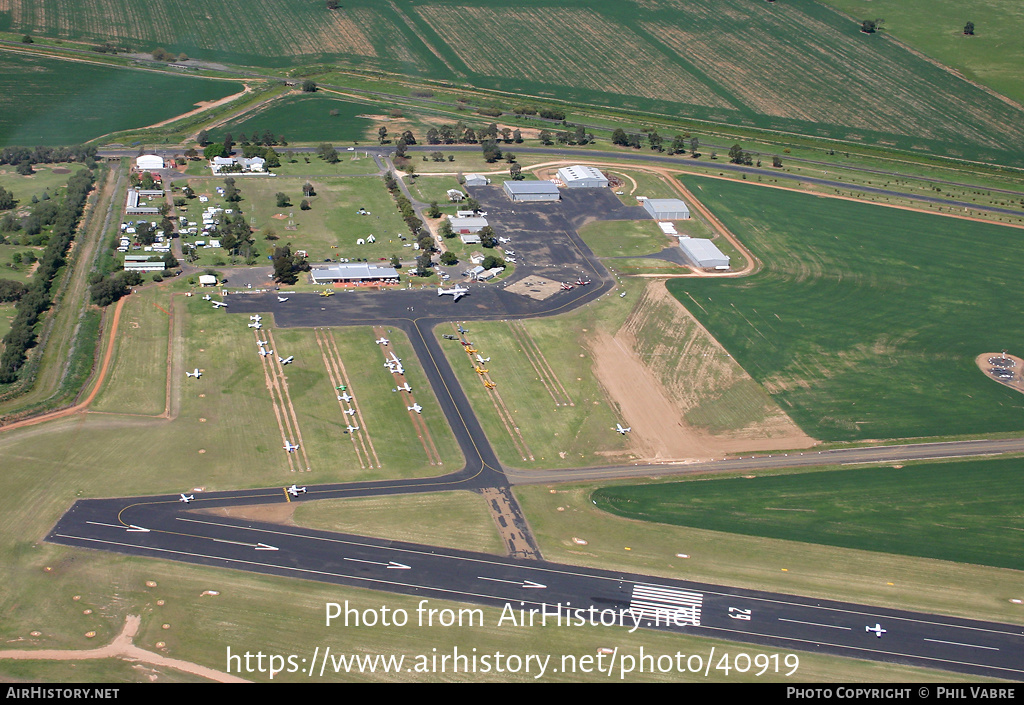 Airport photo of Narromine (YNRM) in New South Wales, Australia | AirHistory.net #40919