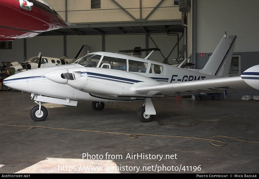 Aircraft Photo of F-GBMT | Piper PA-30-160 Twin Comanche B | AirHistory.net #41196