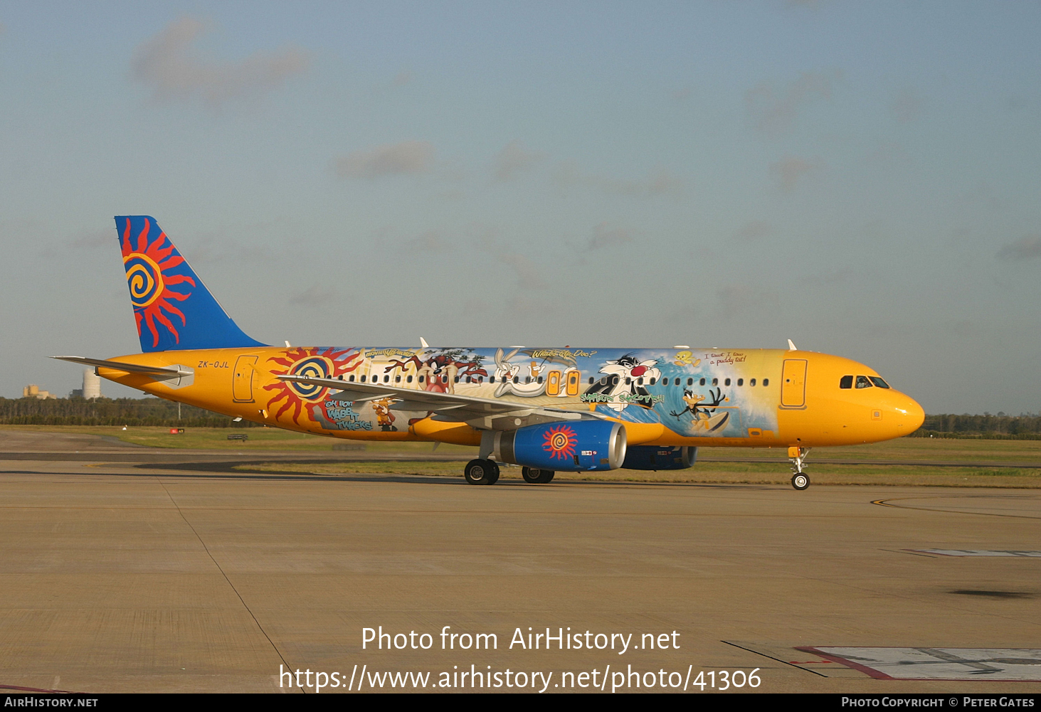 Aircraft Photo of ZK-OJL | Airbus A320-232 | Freedom Air | AirHistory.net #41306