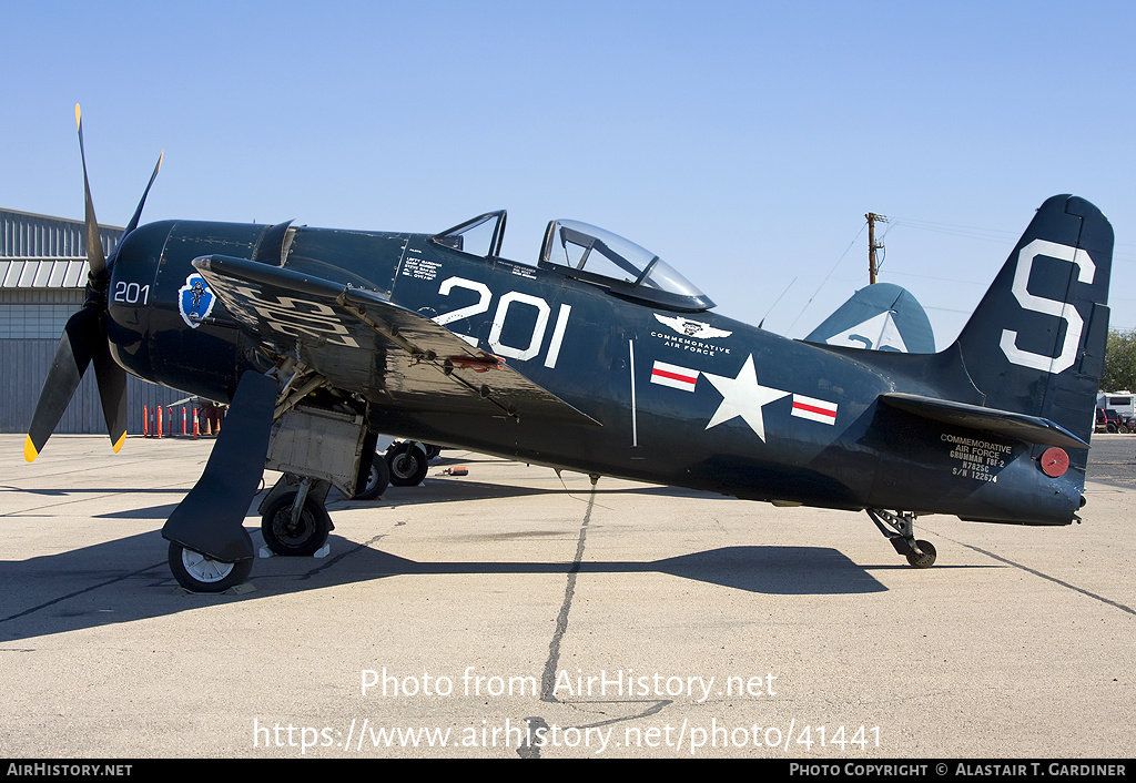 Aircraft Photo of N7825C / 122674 | Grumman F8F-2P Bearcat | Commemorative Air Force | USA - Navy | AirHistory.net #41441