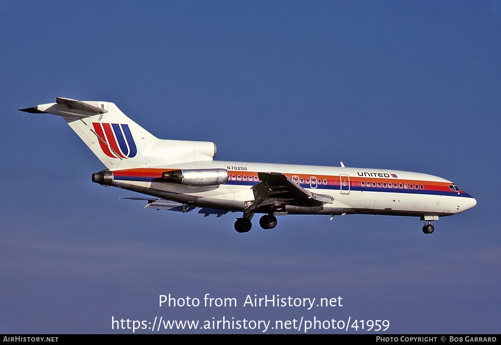 Aircraft Photo of N7025U | Boeing 727-22 | United Airlines | AirHistory.net #41959