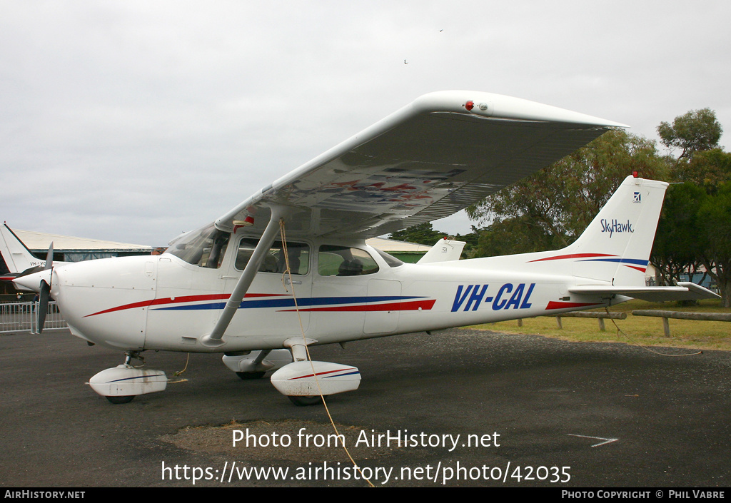 Aircraft Photo of VH-CAL | Cessna 172R Skyhawk | AirHistory.net #42035