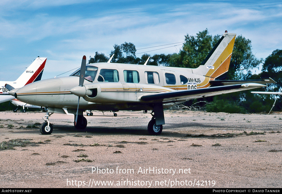 Aircraft Photo of VH-KJS | Piper PA-31-310 Navajo | AirHistory.net #42119