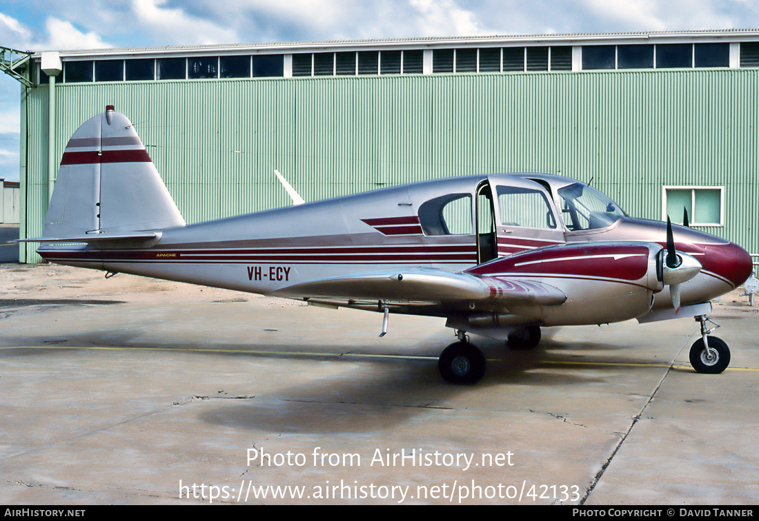 Aircraft Photo of VH-ECY | Piper PA-23 Apache | AirHistory.net #42133