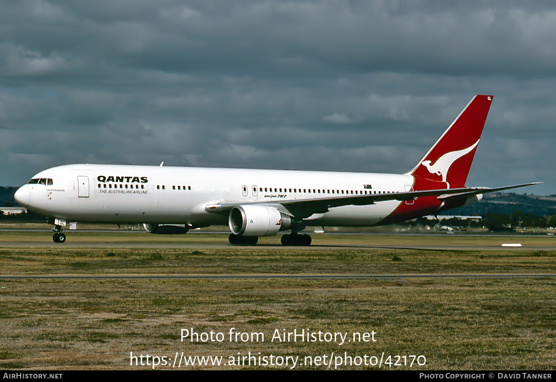 Aircraft Photo of VH-OGL | Boeing 767-338/ER | Qantas | AirHistory.net #42170