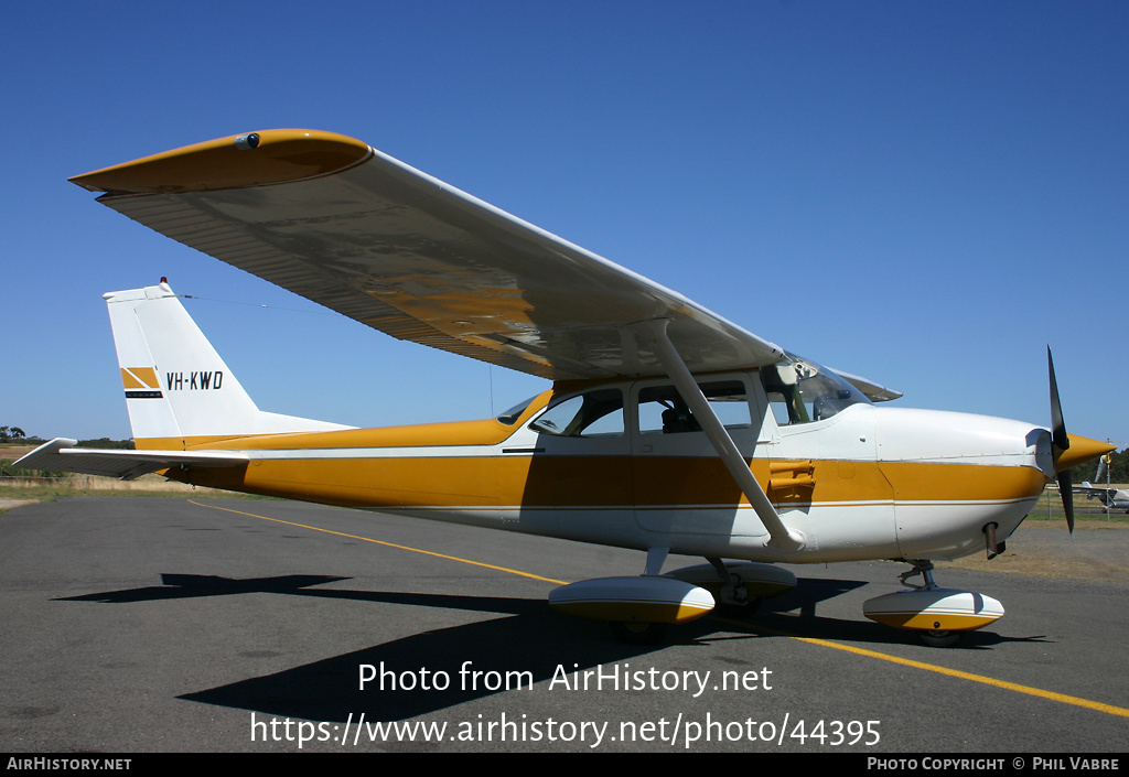 Aircraft Photo of VH-KWD | Cessna 172H | AirHistory.net #44395