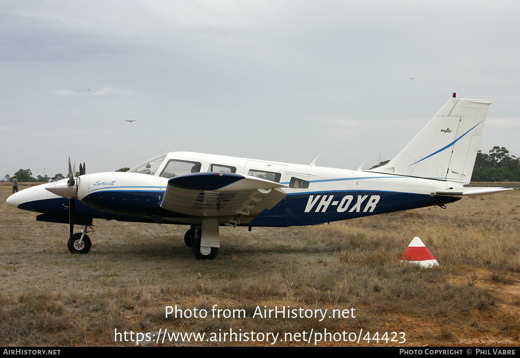 Aircraft Photo of VH-OXR | Piper PA-34-200T Seneca II | AirHistory.net #44423