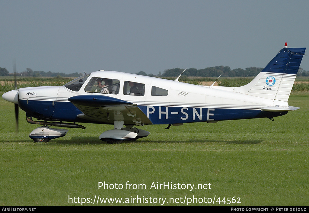 Aircraft Photo of PH-SNE | Piper PA-28-180 Cherokee Archer | Seppe Air Service | AirHistory.net #44562