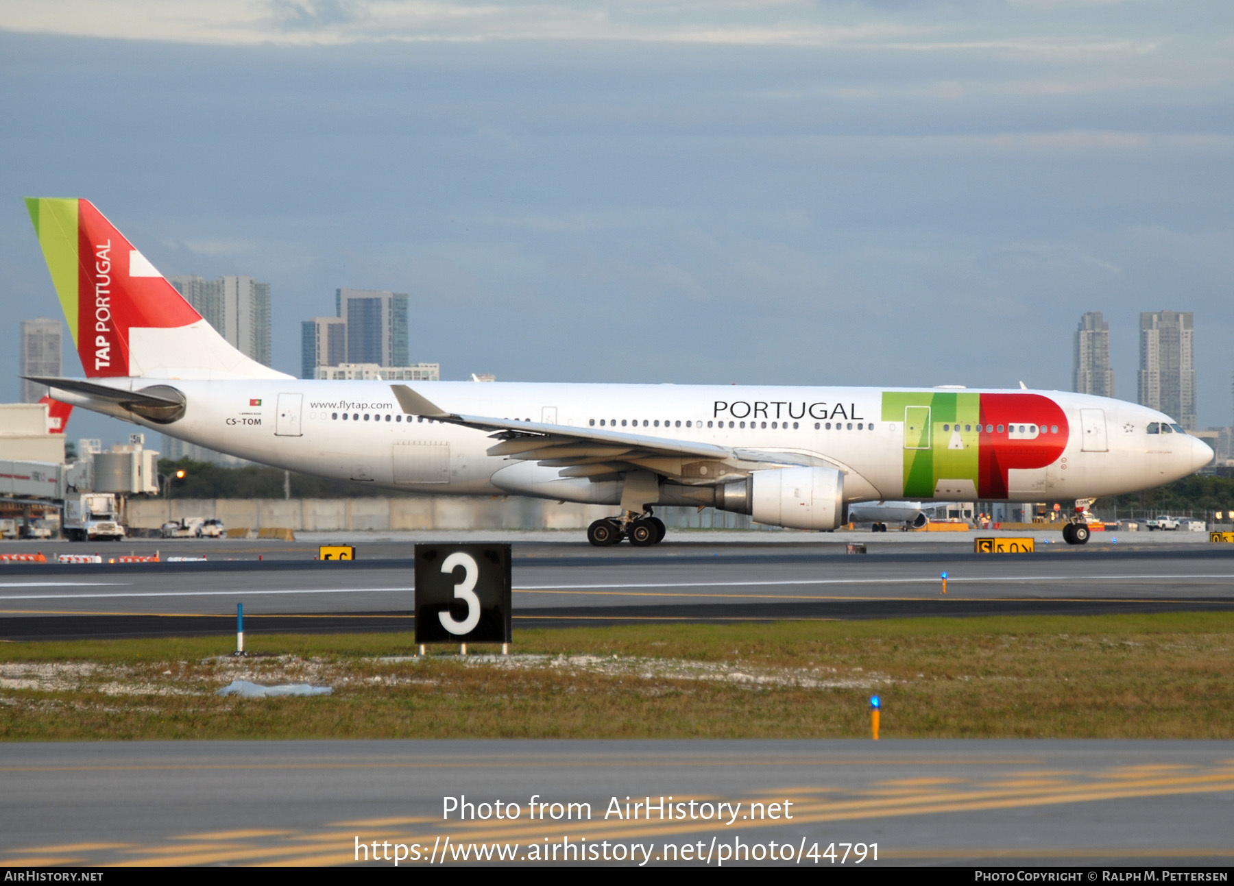 Aircraft Photo of CS-TOM | Airbus A330-202 | TAP Portugal | AirHistory.net #44791