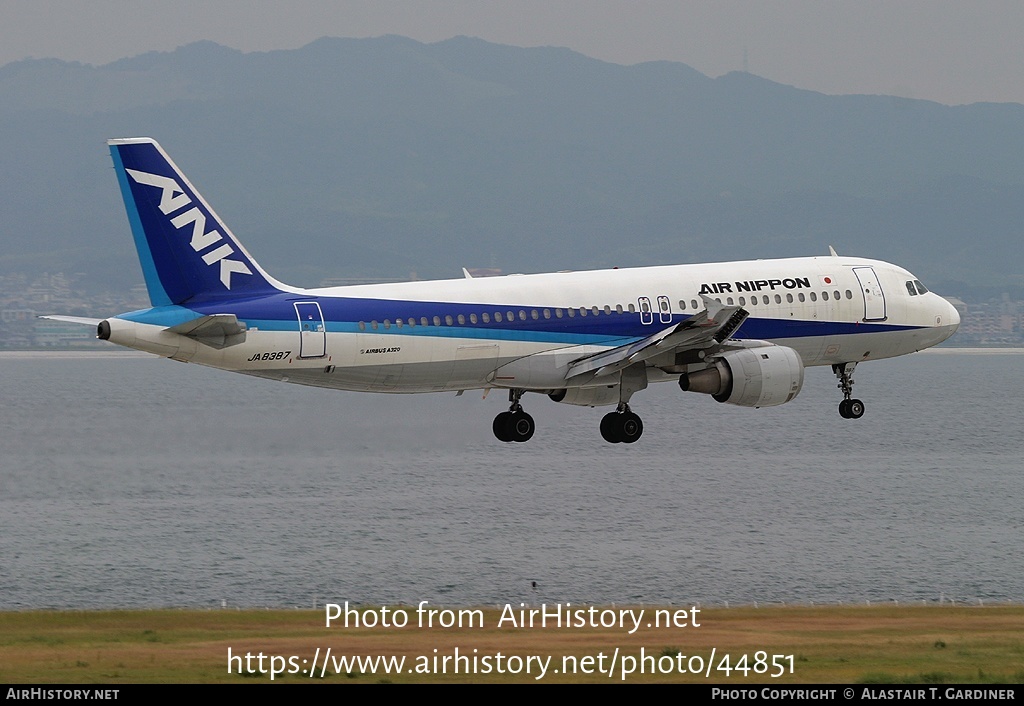 Aircraft Photo of JA8387 | Airbus A320-211 | Air Nippon - ANK | AirHistory.net #44851