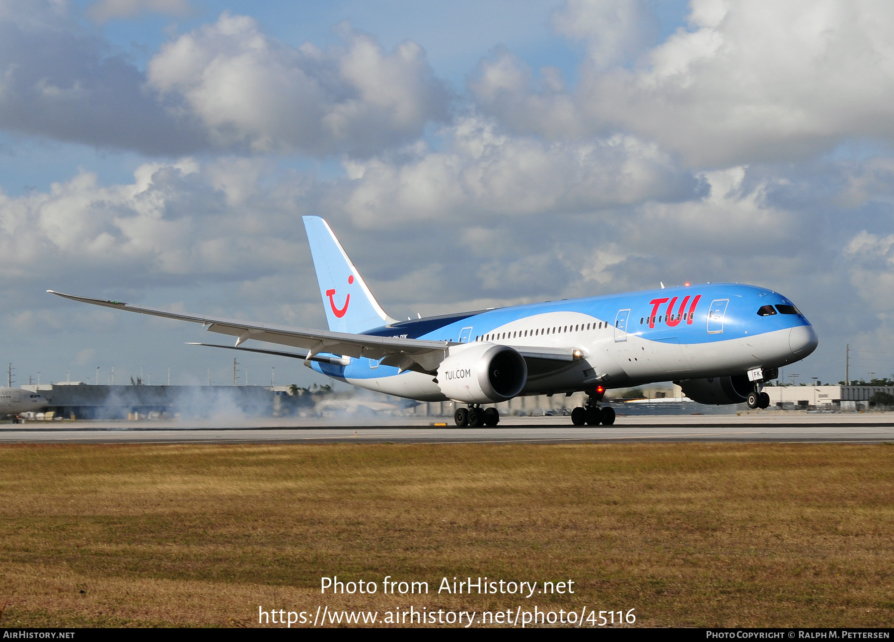 Aircraft Photo of PH-TFK | Boeing 787-8 Dreamliner | TUI | AirHistory.net #45116