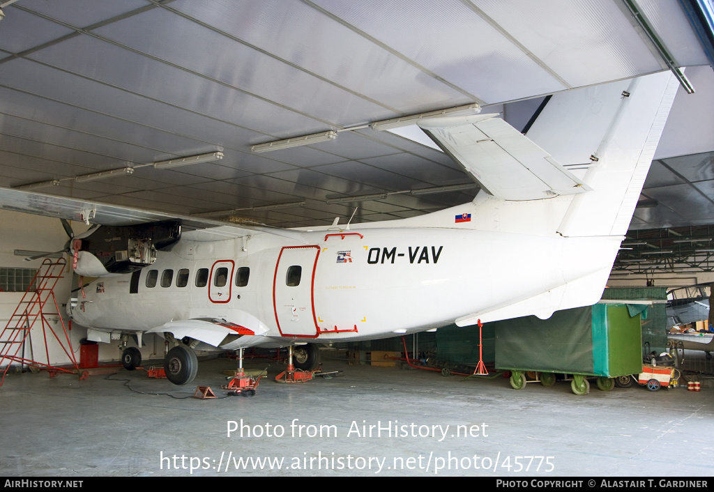 Aircraft Photo of OM-VAV | Let L-410UVP-E Turbolet | Dubnica Air | AirHistory.net #45775