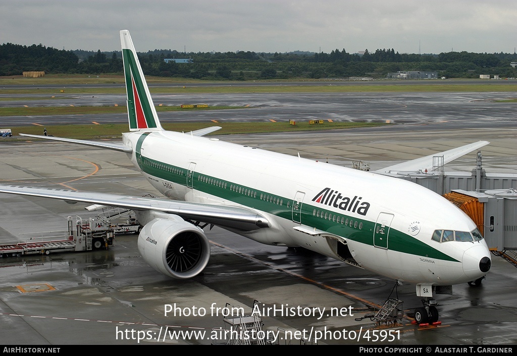 Aircraft Photo of I-DISA | Boeing 777-243/ER | Alitalia | AirHistory.net #45951