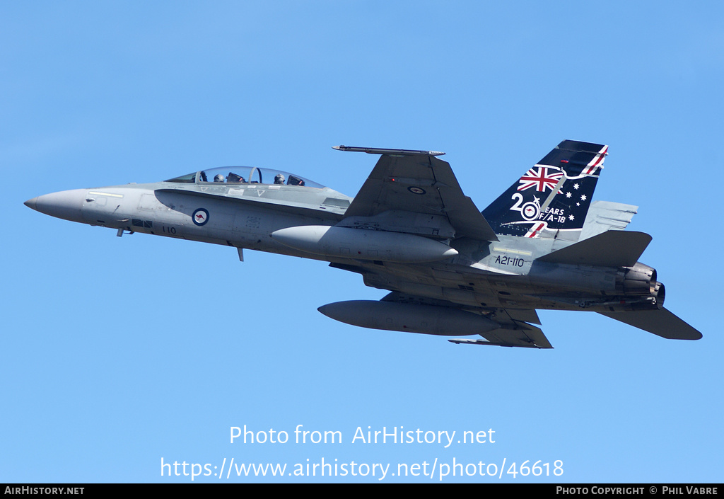 Aircraft Photo of A21-110 | McDonnell Douglas F/A-18B Hornet | Australia - Air Force | AirHistory.net #46618