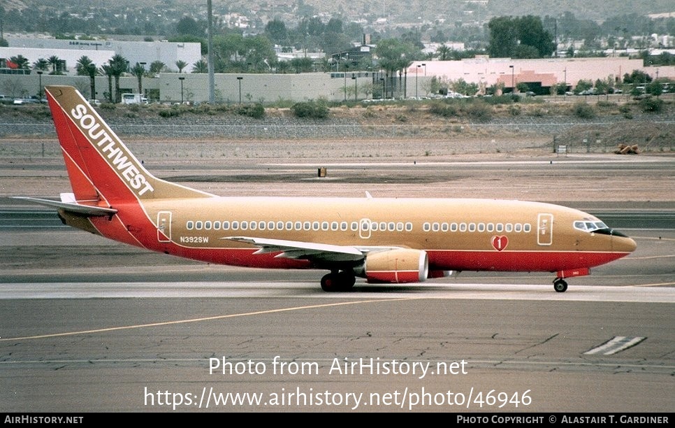 Aircraft Photo of N392SW | Boeing 737-3H4 | Southwest Airlines | AirHistory.net #46946