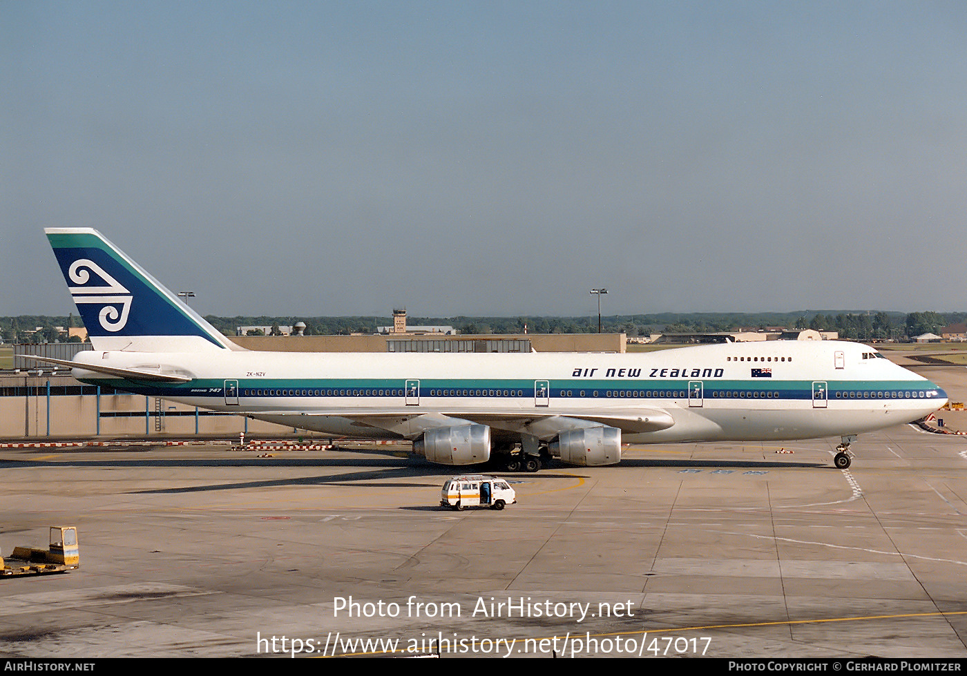 Aircraft Photo of ZK-NZV | Boeing 747-219B | Air New Zealand | AirHistory.net #47017