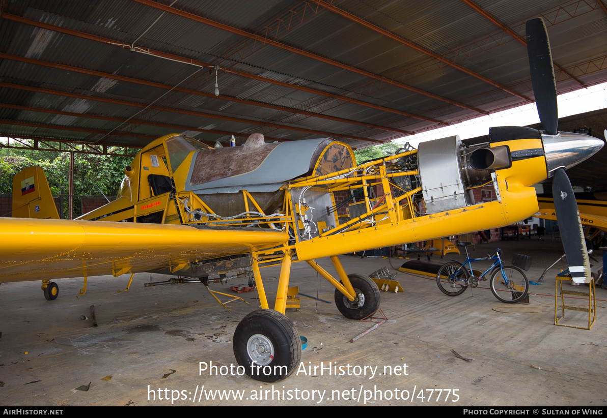 Aircraft Photo of HC-CKS | Aero Commander S-2R(T) Turbo Ag Commander | Agroaereo | AirHistory.net #47775