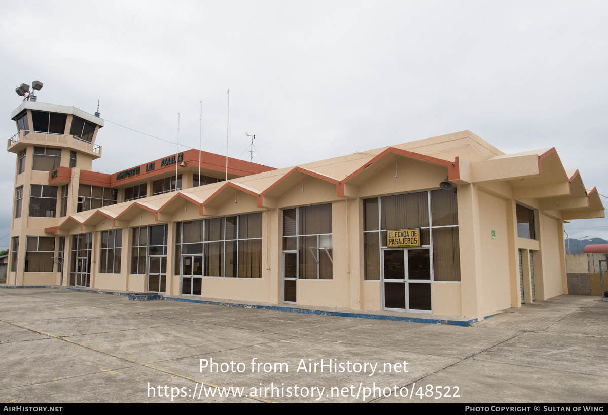 Airport photo of San Vicente - Los Perales (SESV / BHA) in Ecuador | AirHistory.net #48522