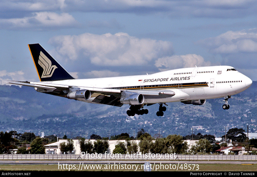 Aircraft Photo of N117KC | Boeing 747-312 | Singapore Airlines | AirHistory.net #48573