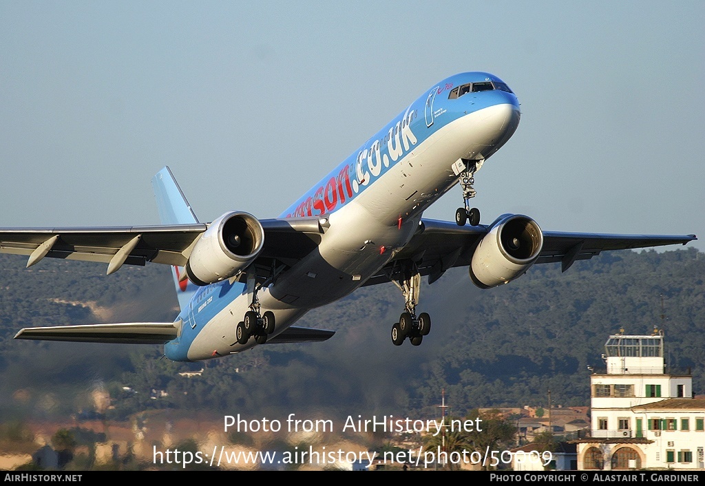 Aircraft Photo of G-CDUO | Boeing 757-236 | Thomson Holidays | AirHistory.net #50009