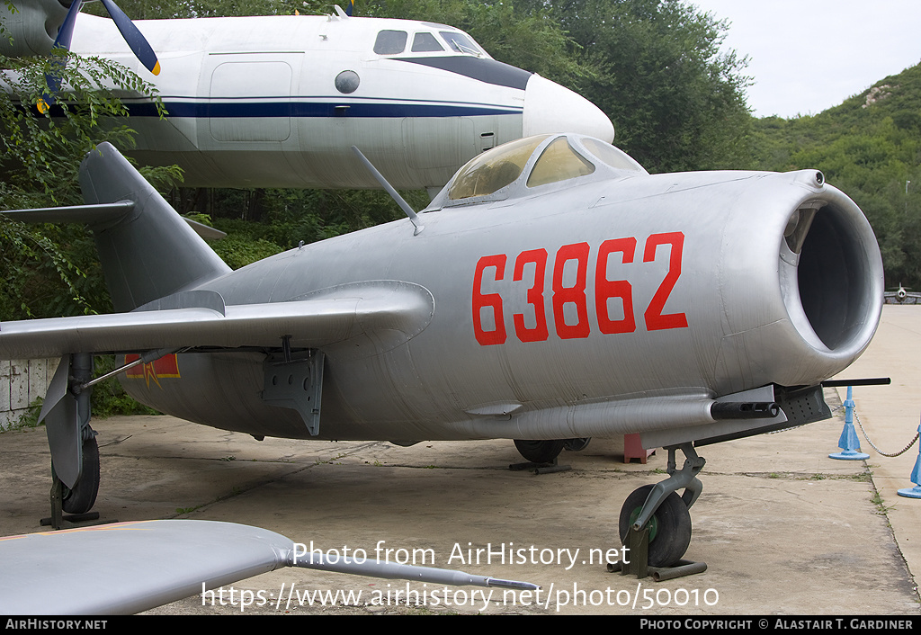 Aircraft Photo of 63862 | Mikoyan-Gurevich MiG-15bis | China - Air Force | AirHistory.net #50010