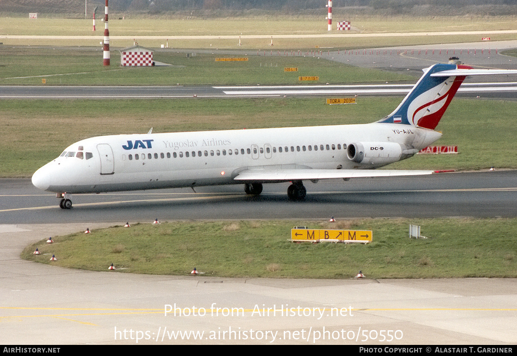 Aircraft Photo of YU-AJL | McDonnell Douglas DC-9-32 | JAT Yugoslav Airlines - Jugoslovenski Aerotransport | AirHistory.net #50550