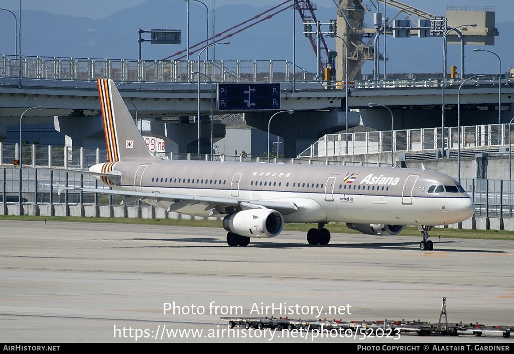 Aircraft Photo of HL7713 | Airbus A321-231 | Asiana Airlines | AirHistory.net #52023