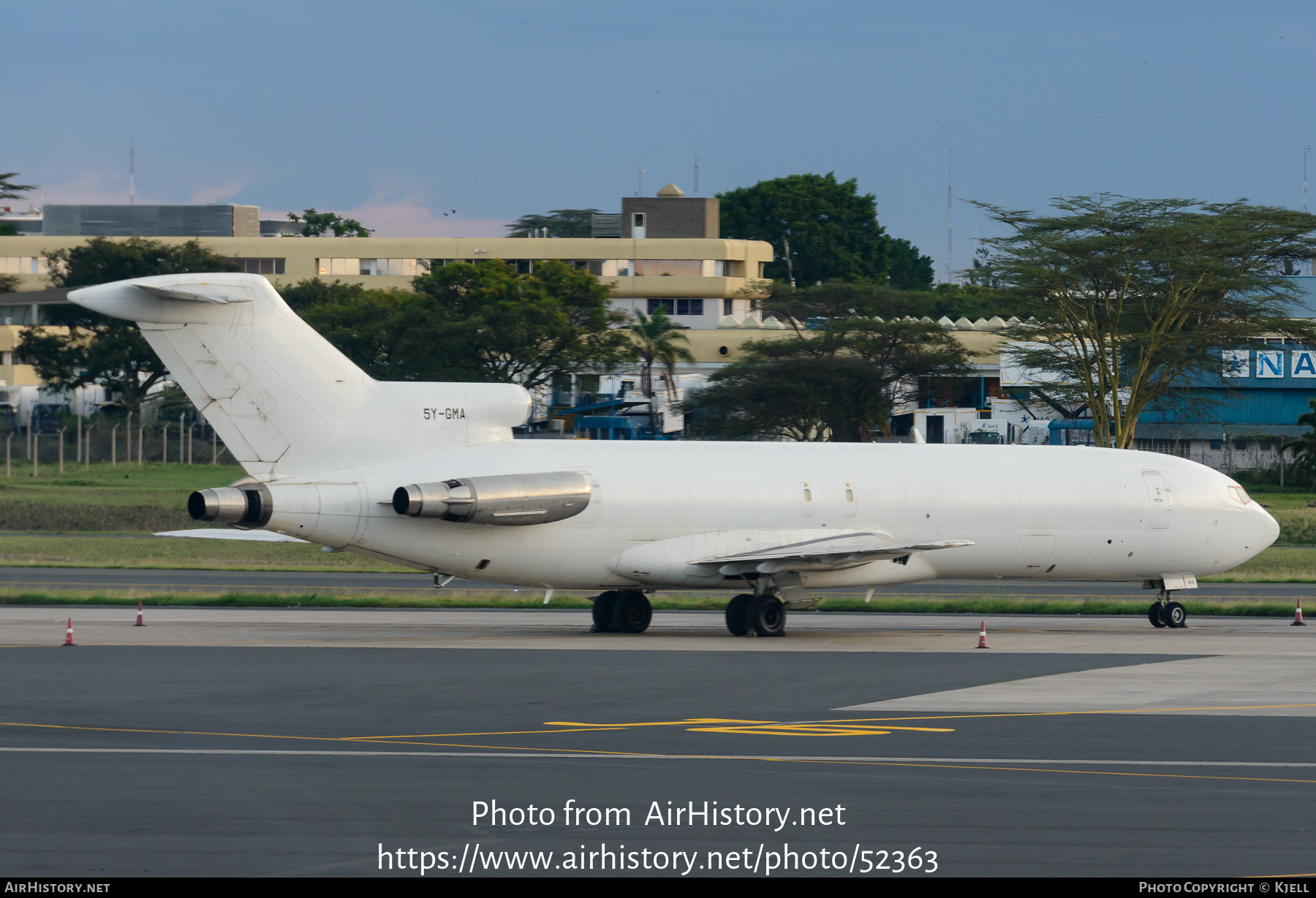 Aircraft Photo of 5Y-GMA | Boeing 727-2Q9/Adv(F) | AirHistory.net #52363