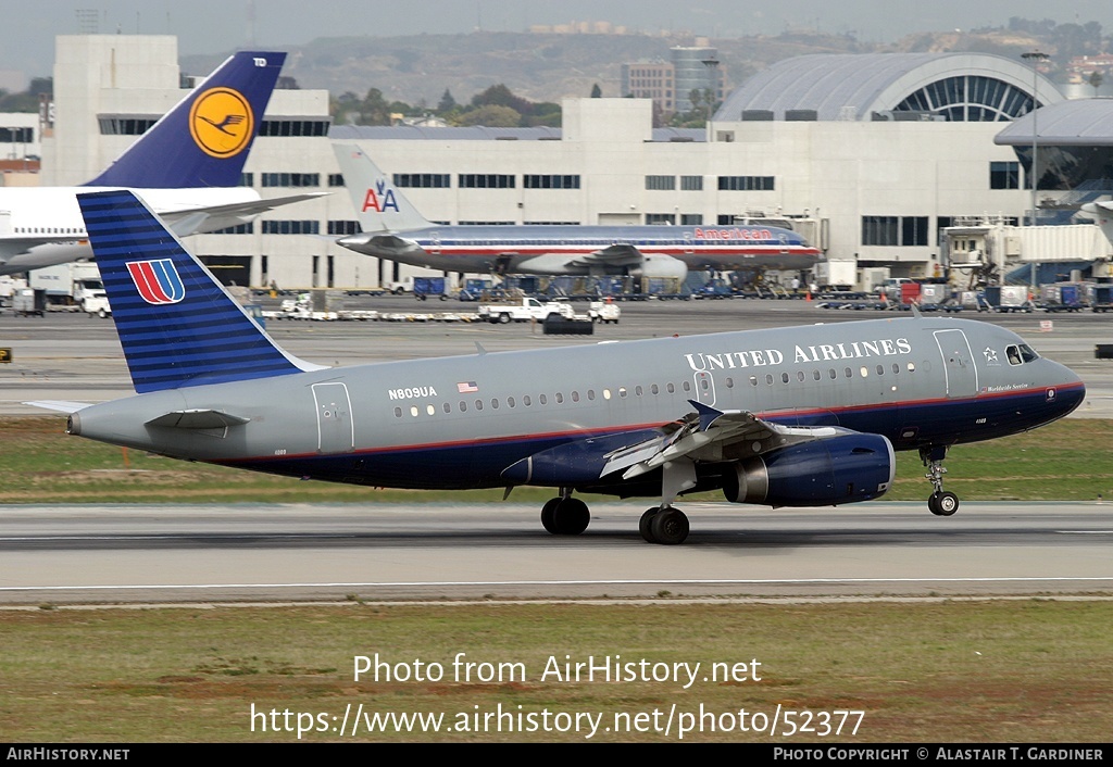 Aircraft Photo of N809UA | Airbus A319-131 | United Airlines | AirHistory.net #52377