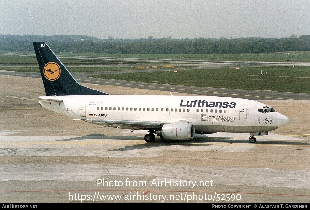 Aircraft Photo of D-ABIU | Boeing 737-530 | Lufthansa Express | AirHistory.net #52590