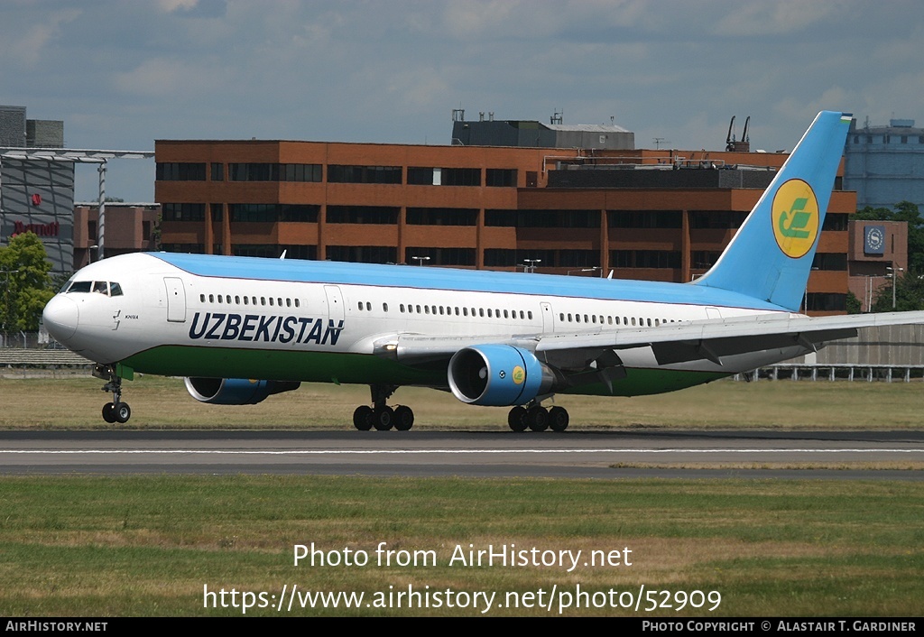 Aircraft Photo of VP-BUZ | Boeing 767-33P/ER | Uzbekistan Airways | AirHistory.net #52909