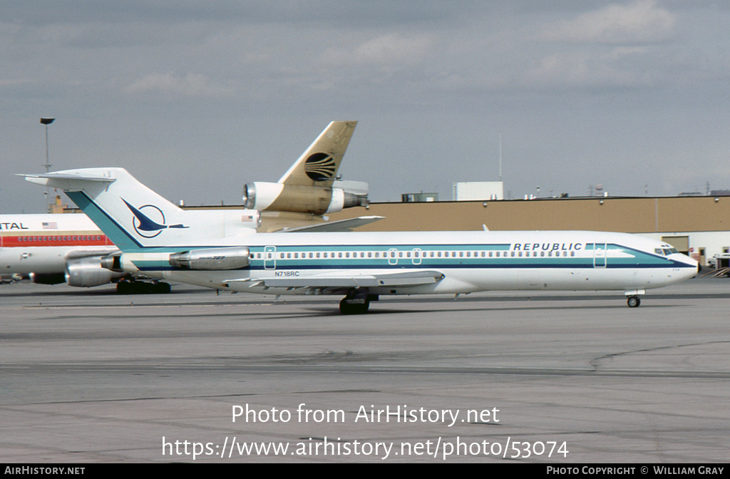 Aircraft Photo of N718RC | Boeing 727-2S7/Adv | Republic Airlines | AirHistory.net #53074