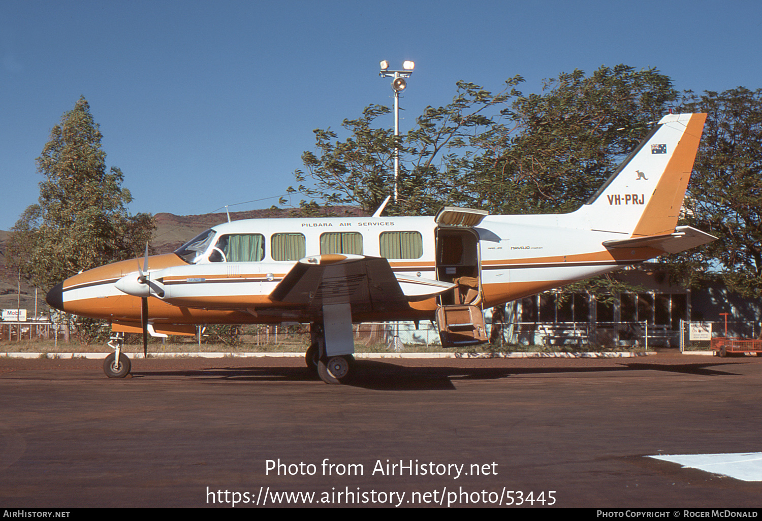 Aircraft Photo of VH-PRJ | Piper PA-31-350 Navajo Chieftain | Pilbara Air Services | AirHistory.net #53445