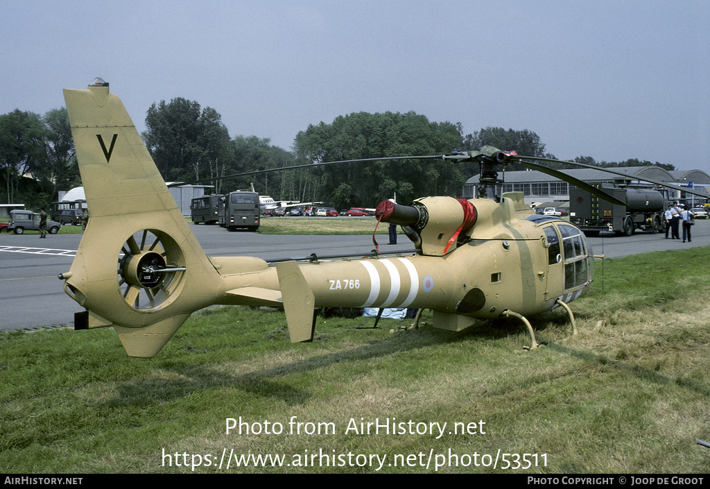 Aircraft Photo of ZA766 | Aerospatiale SA-341B Gazelle AH1 | UK - Army | AirHistory.net #53511