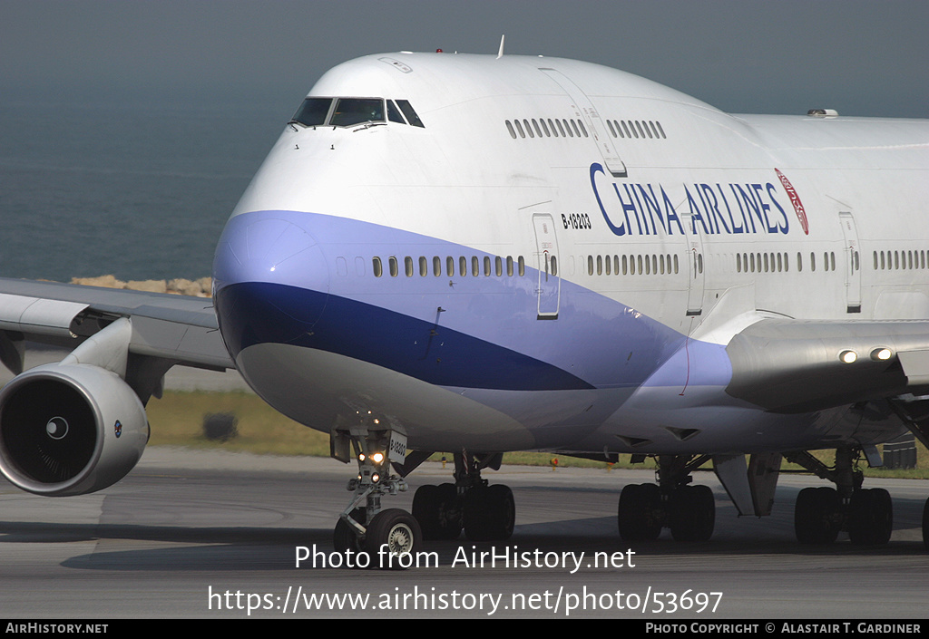 Aircraft Photo of B-18203 | Boeing 747-409 | China Airlines | AirHistory.net #53697