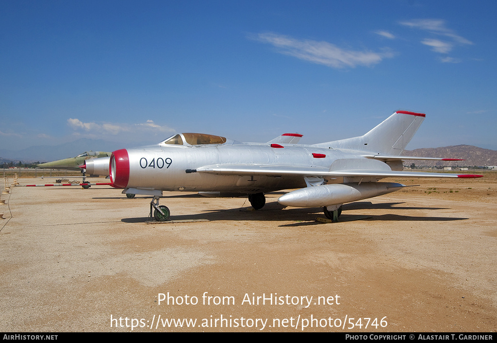 Aircraft Photo of 0409 | Mikoyan-Gurevich MiG-19S | AirHistory.net #54746