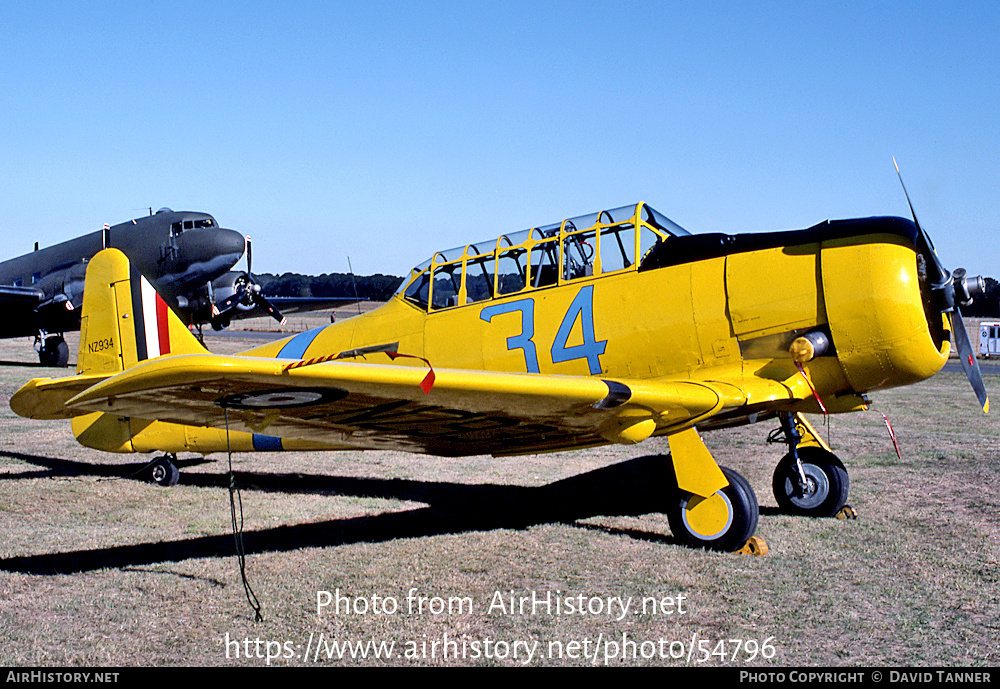 Aircraft Photo of VH-SFY / NZ934 | North American AT-6D Harvard III | New Zealand - Air Force | AirHistory.net #54796