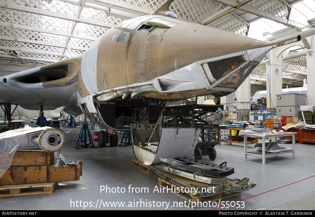 Aircraft Photo of XH648 | Handley Page HP-80 Victor K1A | UK - Air Force | AirHistory.net #55053