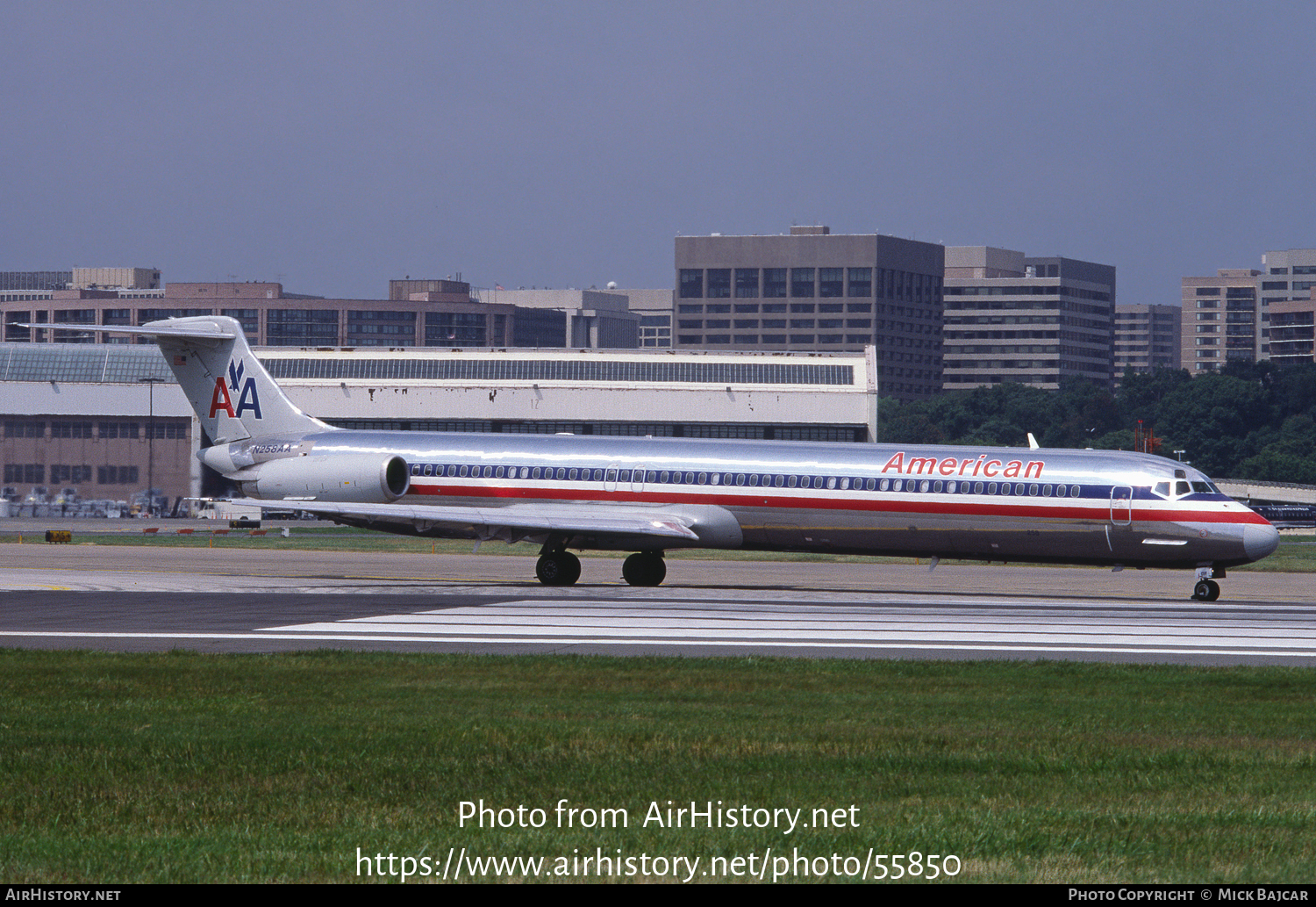 Aircraft Photo of N258AA | McDonnell Douglas MD-82 (DC-9-82) | American Airlines | AirHistory.net #55850