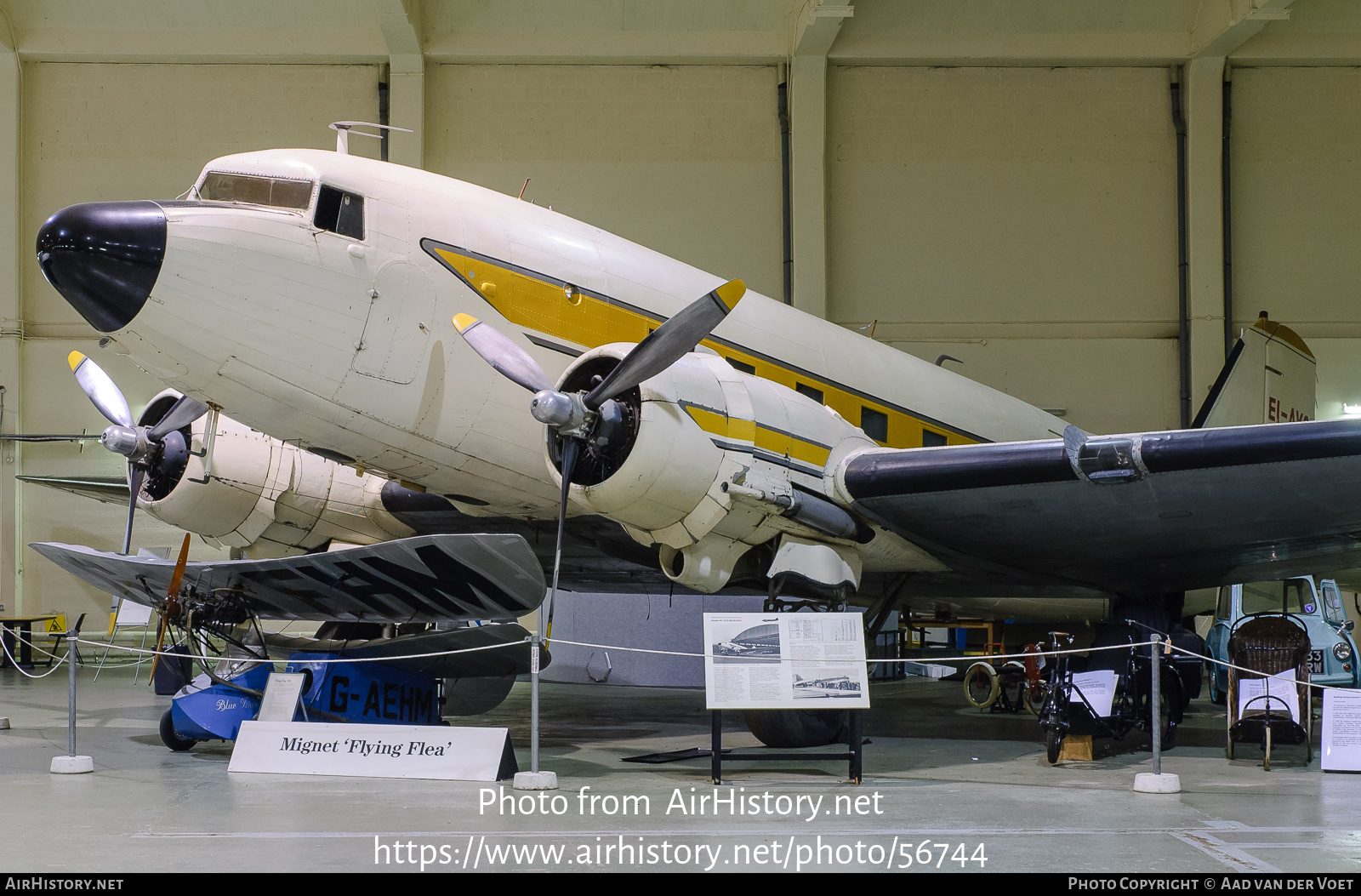 Aircraft Photo of EI-AYO | Douglas DC-3A-197 | AirHistory.net #56744