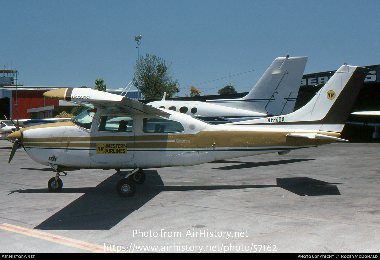 Aircraft Photo of VH-KDX | Cessna 210L Centurion II | Western Airlines | AirHistory.net #57162