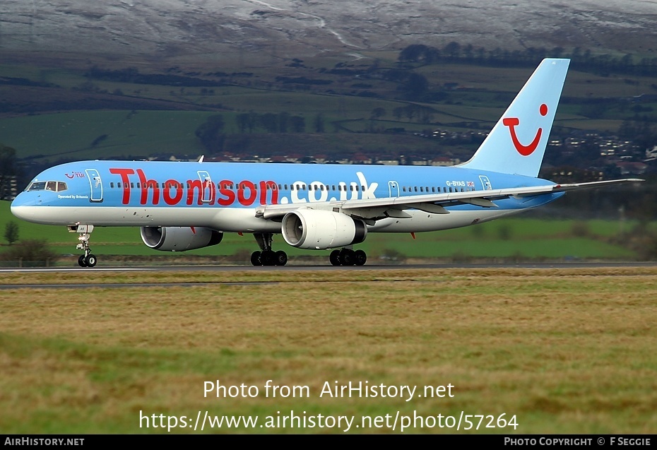 Aircraft Photo of G-BYAS | Boeing 757-204 | Thomson Holidays | AirHistory.net #57264