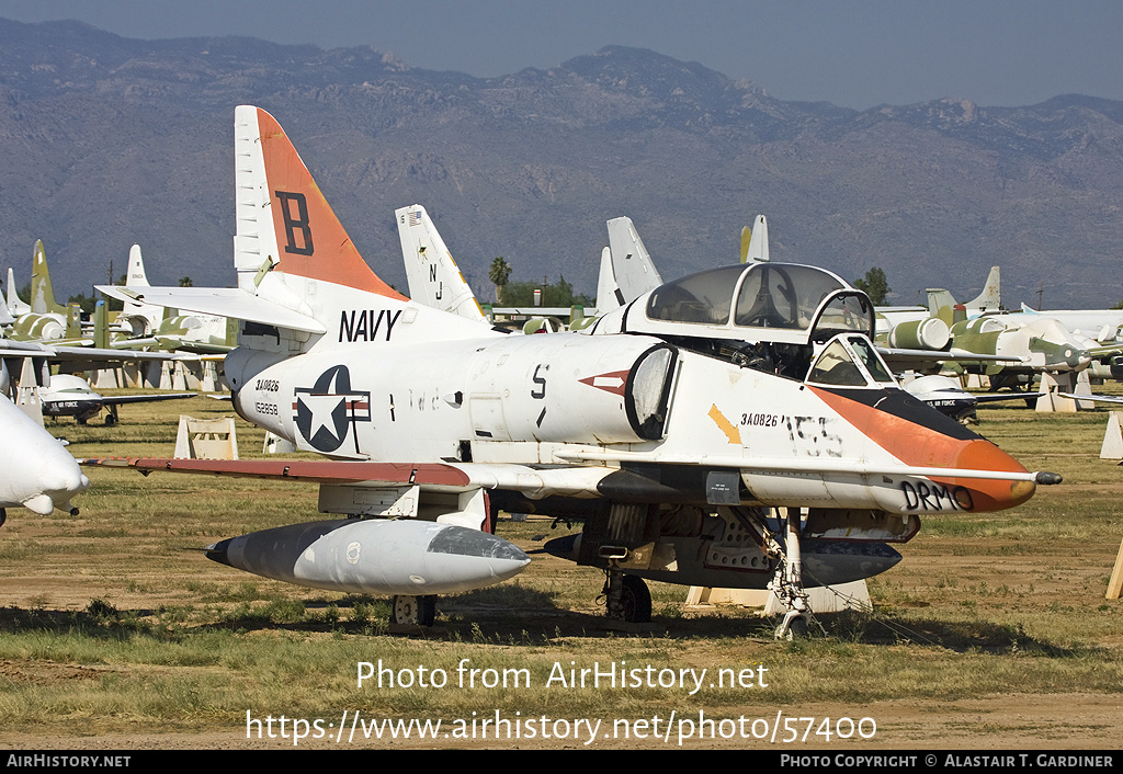 Aircraft Photo of 152858 | Douglas TA-4J Skyhawk | USA - Navy | AirHistory.net #57400