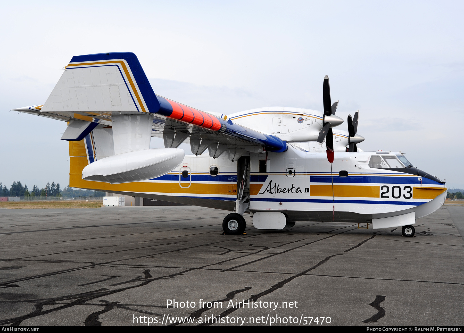 Aircraft Photo of C-GFSM | Canadair CL-215T (CL-215-6B11) | Alberta Government | AirHistory.net #57470