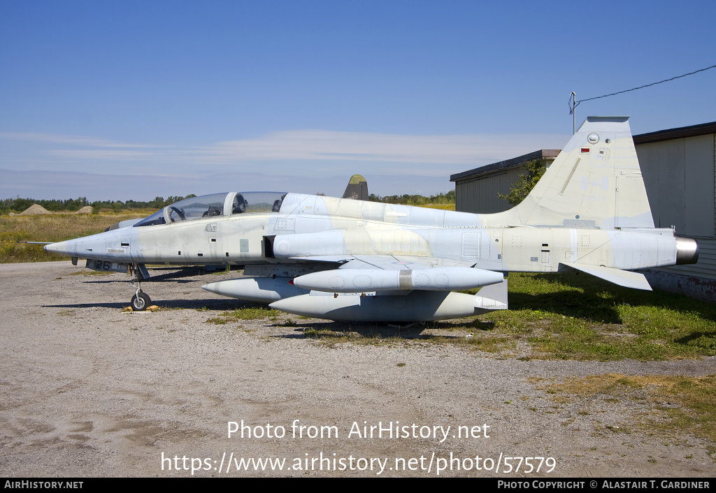 Aircraft Photo of 116826 | Canadair CF-116D | Canada - Air Force | AirHistory.net #57579