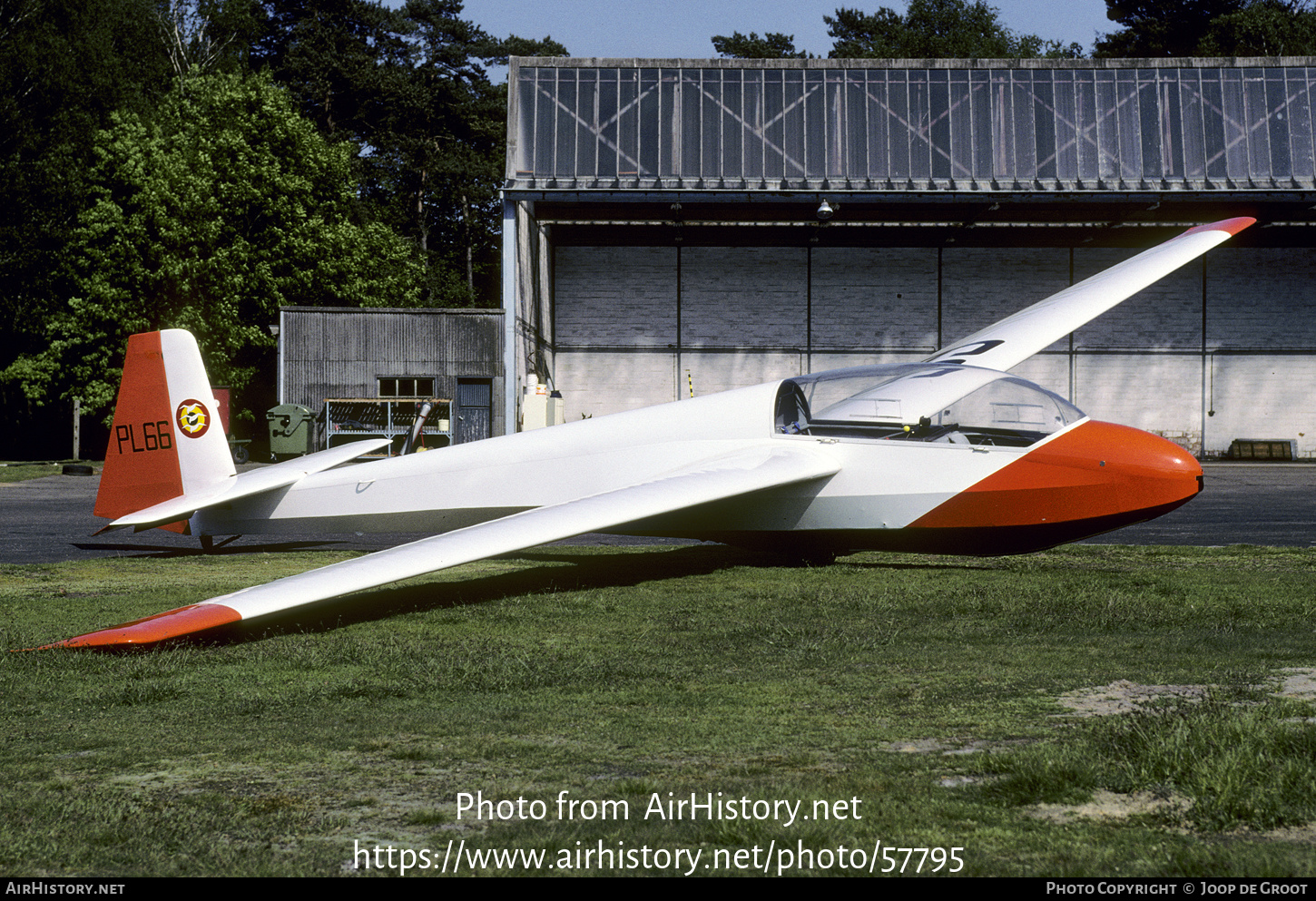 Aircraft Photo of PL66 | Schleicher ASK-13 | Belgium - Air Force | AirHistory.net #57795