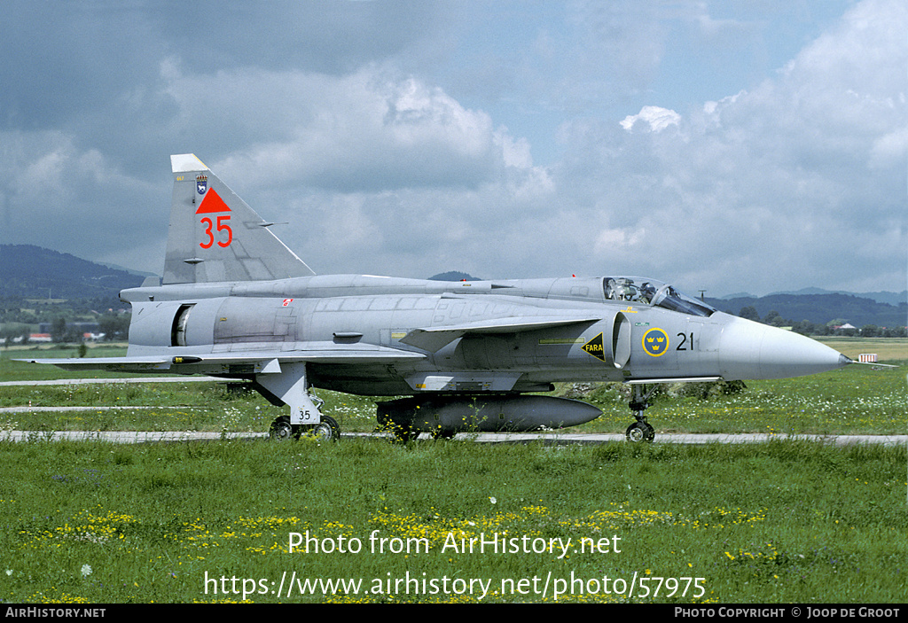 Aircraft Photo of 37447 | Saab JA37D Viggen | Sweden - Air Force | AirHistory.net #57975