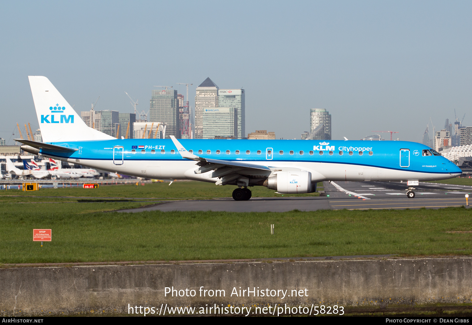 Aircraft Photo of PH-EZT | Embraer 190STD (ERJ-190-100STD) | KLM Cityhopper | AirHistory.net #58283